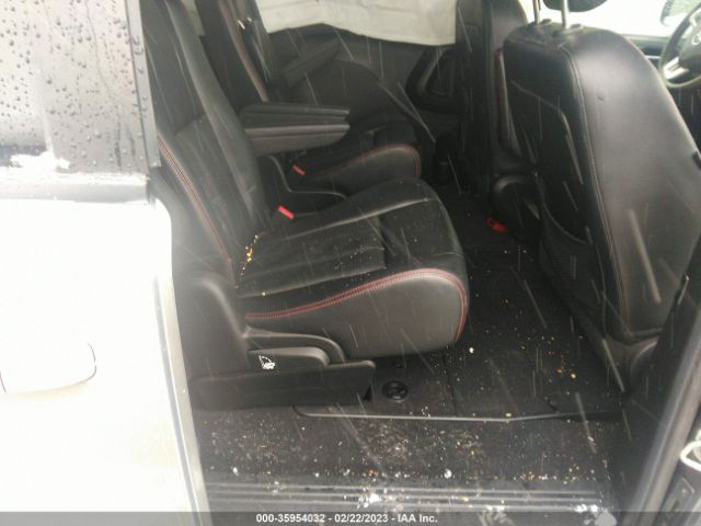 2C4RDGEG0JR241820 Dodge Grand Caravan Gt