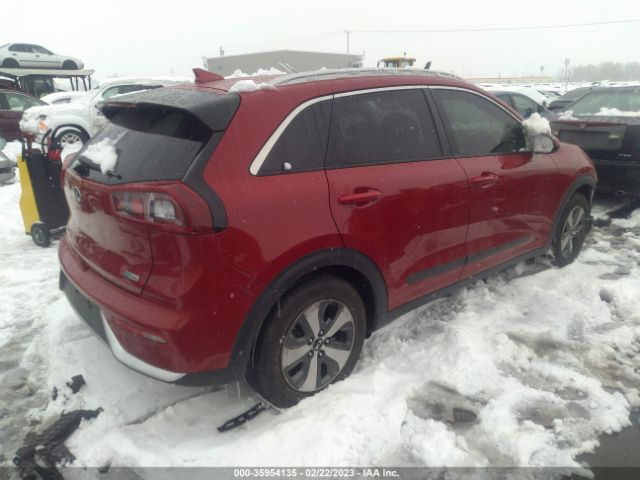 KNDCB3LC9H5096451 KIA NIRO LX