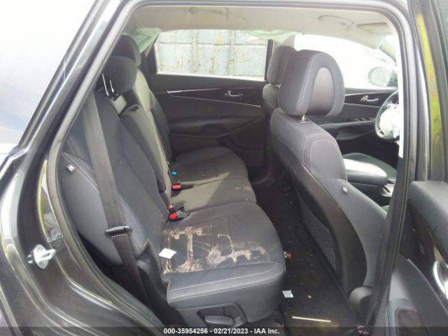 5XYPG4A30GG122839 KIA SORENTO LX