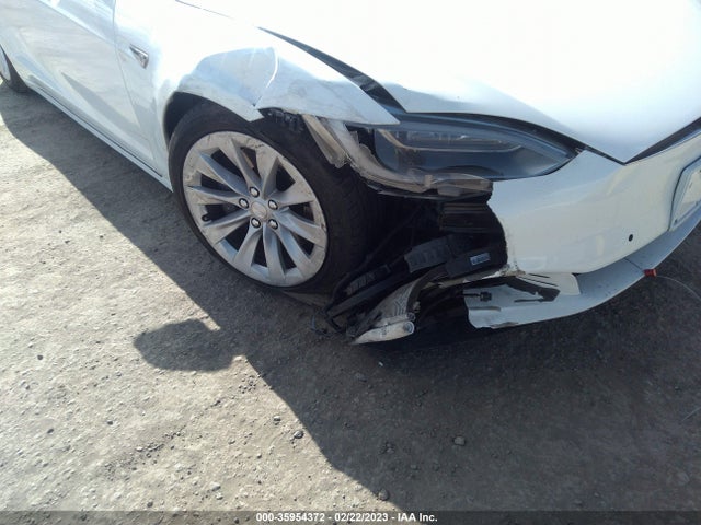 Tesla Model S 90d/70d/75d/60d/85d 2016 5YJSA1E2XGF160825 Image 6