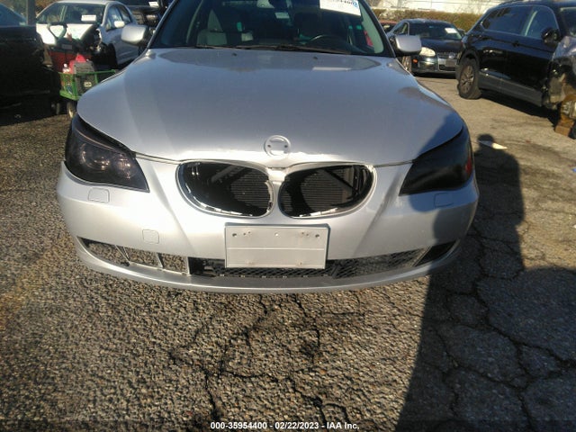 BMW 5 Series 528i 2008 WBANU53568C114056 Image 7