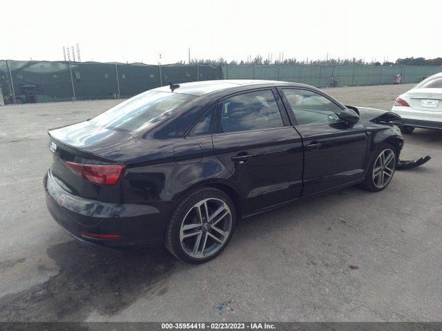 2020 Audi A3, VIN: WAUAUGFF3LA002107