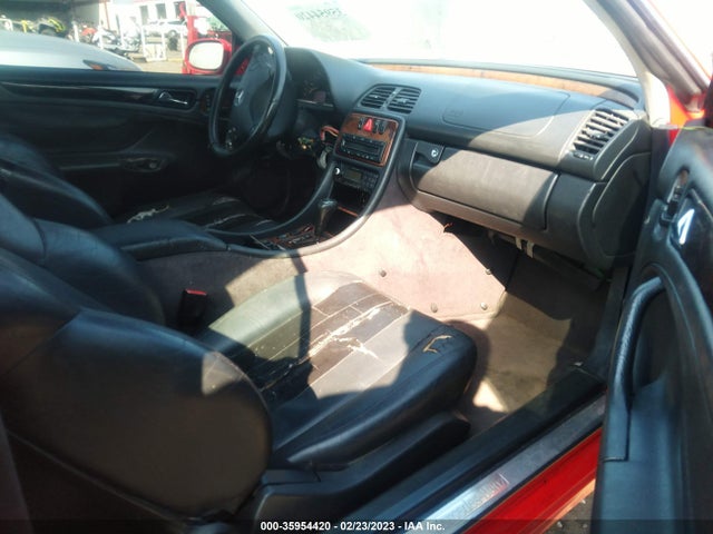 2000 MERCEDES-BENZ CLK-CLASS VIN: WDBLK65G9YT029263
