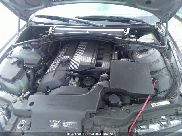 BMW 3 Series 330xi 2004 WBAEW53484PN34020 Image 11