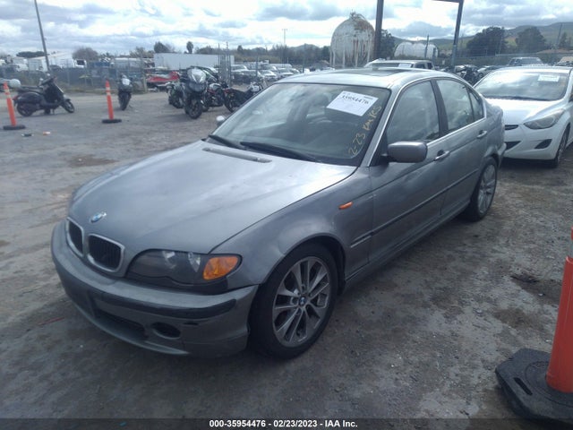 BMW 3 Series 330xi 2004 WBAEW53484PN34020 Image 2