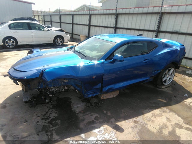 Chevrolet Camaro 1lt 2018 1G1FB1RX6J0147217 Image 2