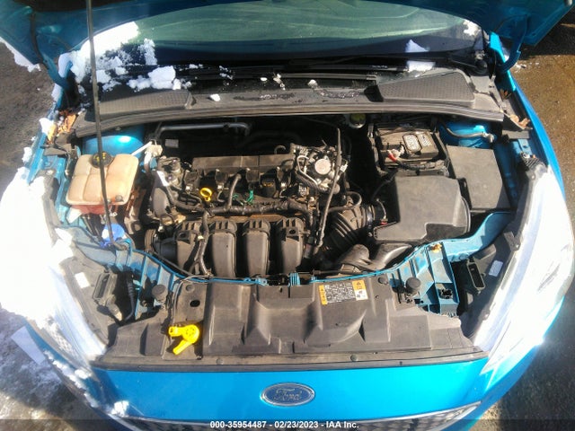 2016 Ford Focus, VIN: 1FADP3K2XGL337965