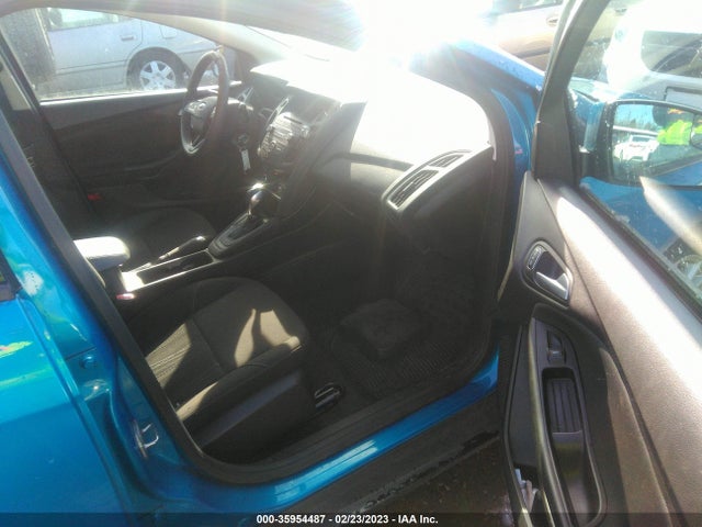 2016 Ford Focus, VIN: 1FADP3K2XGL337965