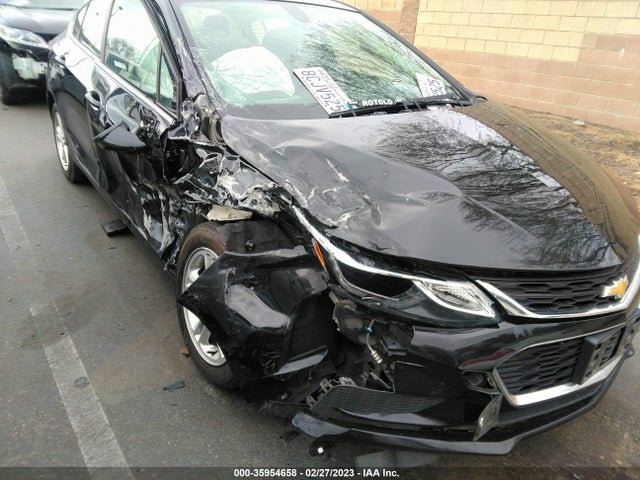 Chevrolet CRUZE LT 2018 1G1BE5SMXJ7119599 Image 7
