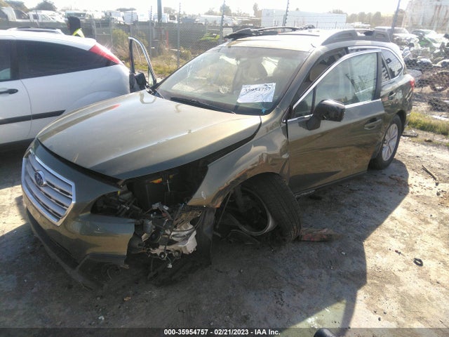 Subaru Outback 2.5i Premium 2015 4S4BSADC4F3231063 Image 2