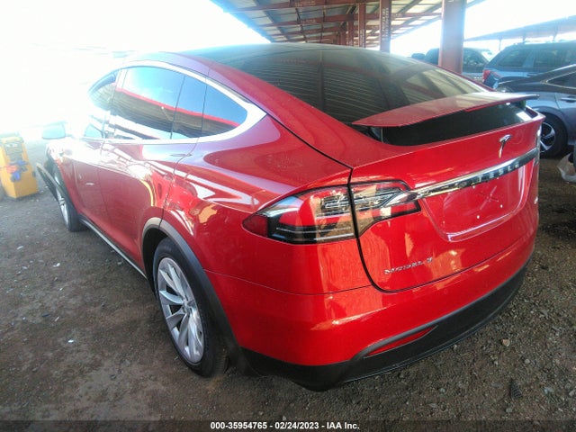 2016 Tesla Model X, VIN: 5YJXCBE28GF027261