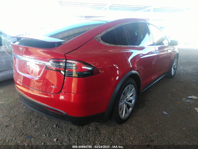 2016 Tesla Model X, VIN: 5YJXCBE28GF027261
