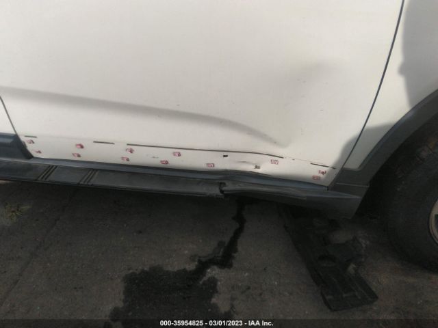 5XYKT4A63CG245447 KIA SORENTO LX