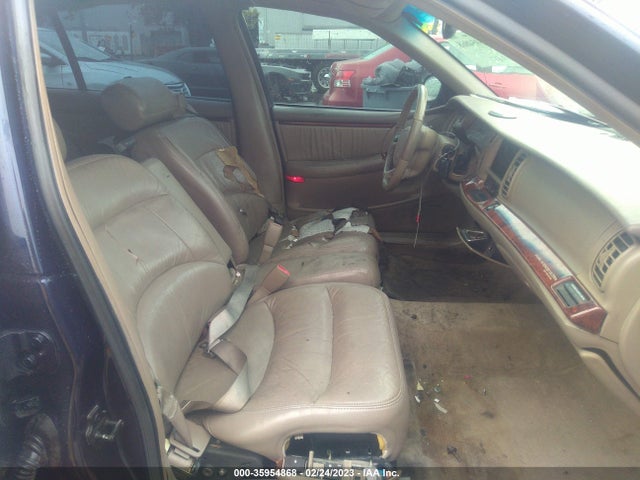 1998 BUICK PARK AVENUE ULTRA VIN: 1G4CU5213W4619113