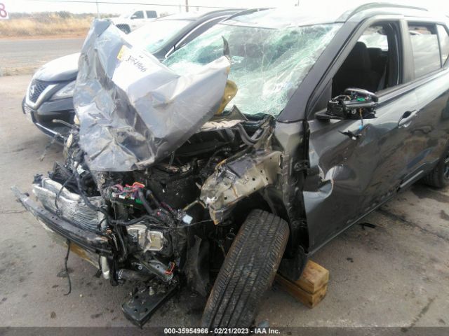 3N1CP5DV2NL531001 Nissan KICKS SR
