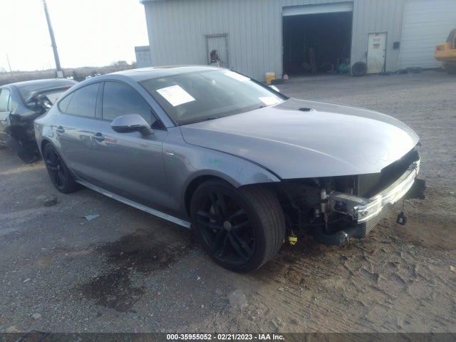 2016 Audi A7, VIN: WAUWMAFC7GN075200
