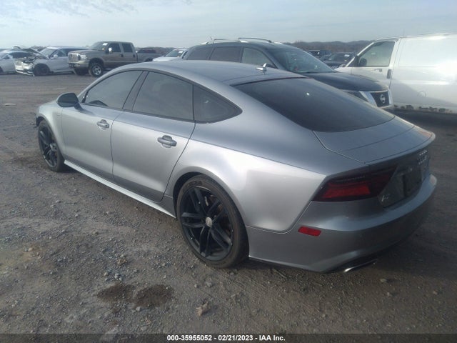 2016 Audi A7, VIN: WAUWMAFC7GN075200