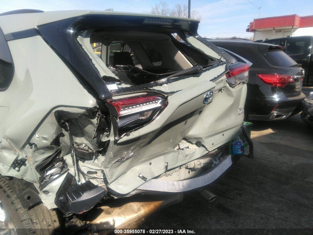 2022 TOYOTA RAV4 HYBRID XLE VIN: 4T3RWRFV6NU077908