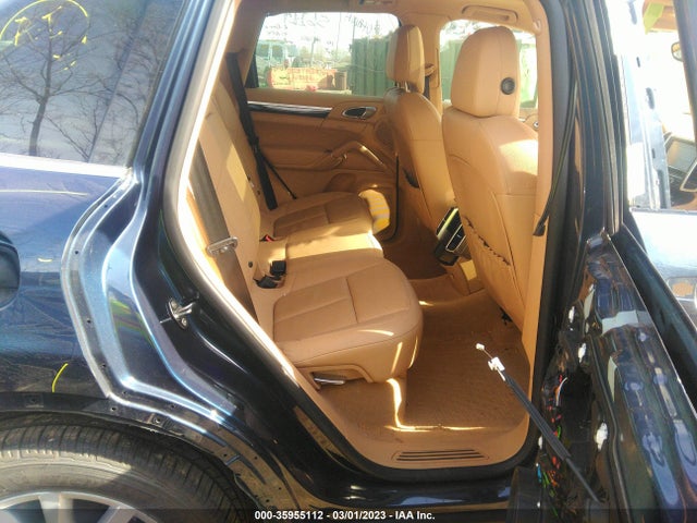 2014 Porsche Cayenne, VIN: WP1AA2A23ELA02911