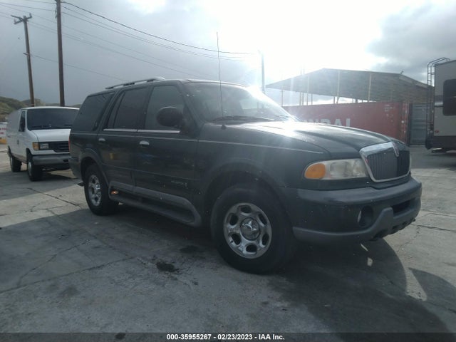 Lincoln Navigator 1999 5LMPU28A0XLJ18336 zdjęcie główne
