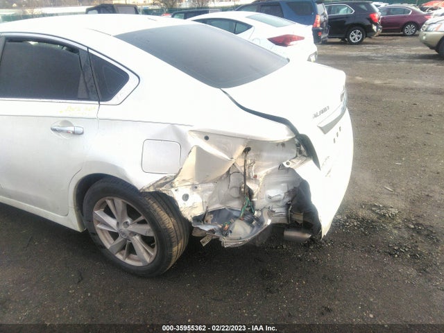 2015 NISSAN ALTIMA 2.5 SV VIN: 1N4AL3AP7FC581731