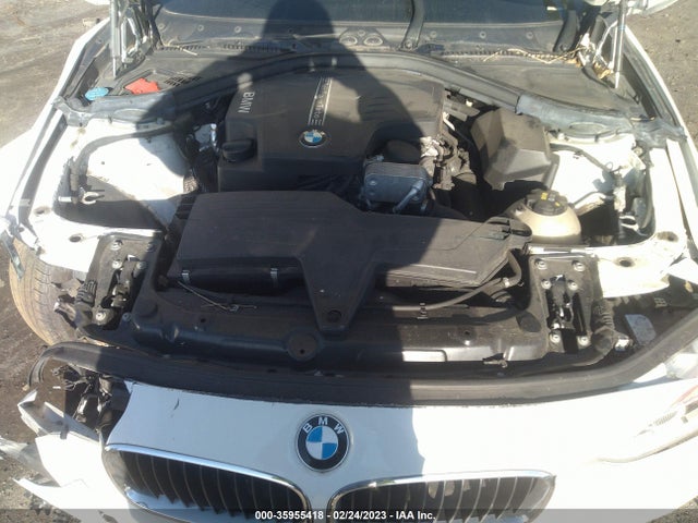 BMW 3 Series 320i Xdrive 2018 WBA8E5G58JNU46983 Image 10