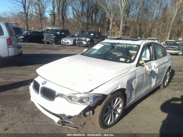 BMW 3 Series 320i Xdrive 2018 WBA8E5G58JNU46983 Image 6
