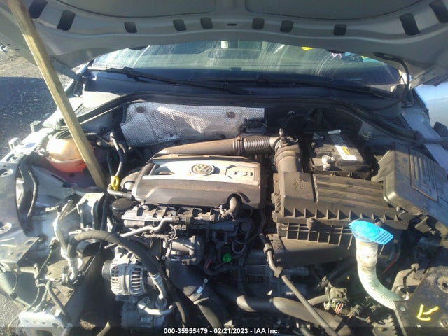 WVGBV7AX9GW052681 Volkswagen Tiguan R-line