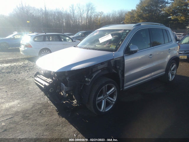 WVGBV7AX9GW052681 Volkswagen Tiguan R-line