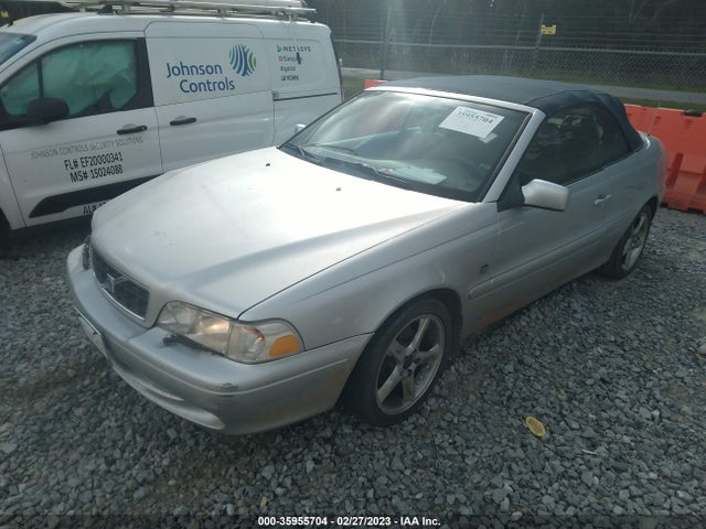 Volvo C70 2.3l Turbo 2003 YV1NC62D43J036220 Image 2