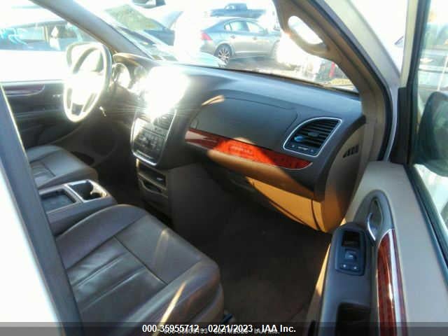 2C4RC1BG8DR723038 Chrysler Town & Country Touring