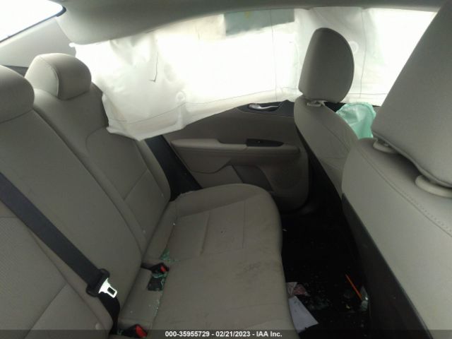 3KPF24AD1ME278853 KIA Forte Lxs