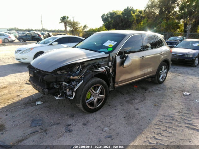 2016 Porsche Cayenne, VIN: WP1AE2A23GLA63747