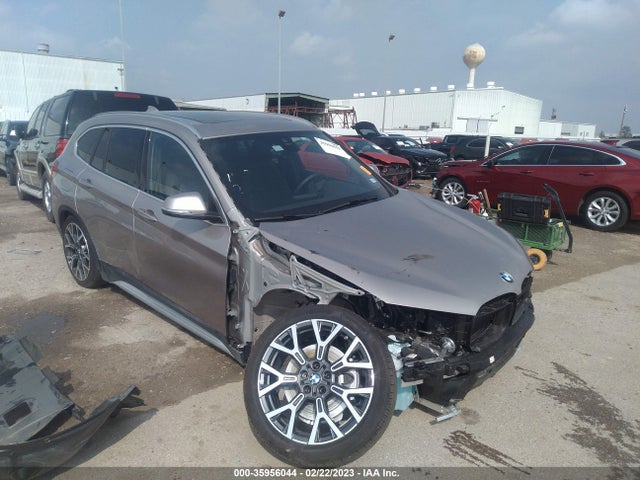 2022 BMW X1, VIN: WBXJG9C02N5U66901