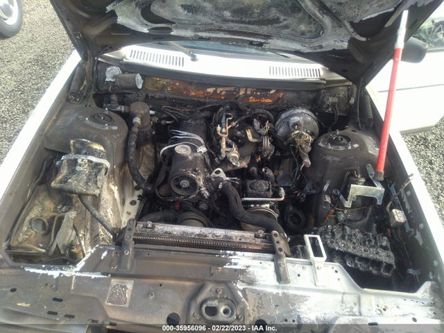 1991 VOLVO 240 VIN: YV1AA8842M1439038