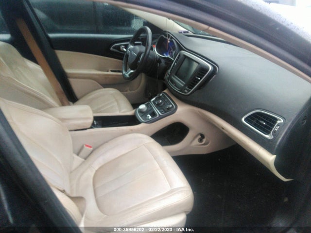 Chrysler 200 C 2015 1C3CCCCB1FN538290 Image 5