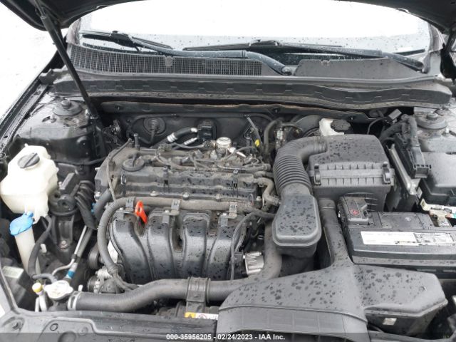 KNAGM4A75F5621202 KIA Optima Lx