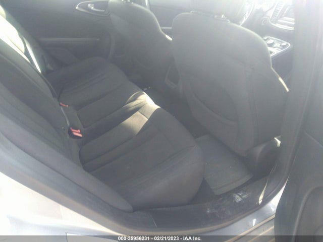 2016 CHRYSLER 200 LIMITED VIN: 1C3CCCABXGN163892