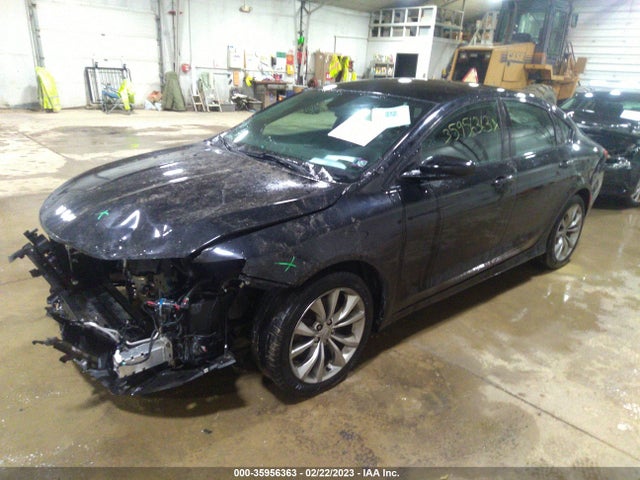 Chrysler 200 S 2016 1C3CCCDG8GN153689 Image 2