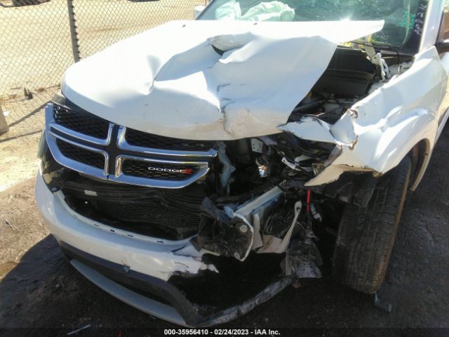 3C4PDCBB9KT869639 Dodge JOURNEY SE