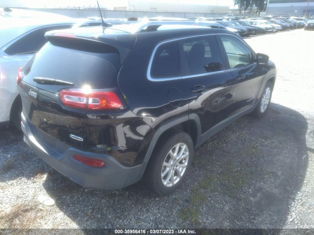 2017 Jeep Cherokee, VIN: 1C4PJLCB2HW668076