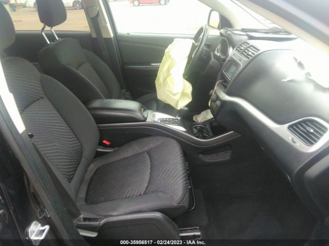 3C4PDCAB9JT428707 Dodge JOURNEY SE