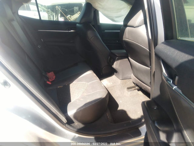 2018 Toyota Camry, VIN: 4T1B61HKXJU030406