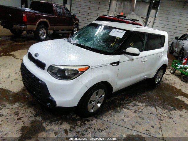 KIA Soul Base 2014 KNDJN2A22E7737667 Image 2