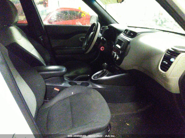 KIA Soul Base 2014 KNDJN2A22E7737667 Image 5