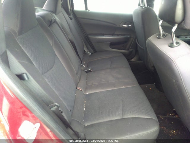1C3CCBAG0EN103834 Chrysler 200 LX