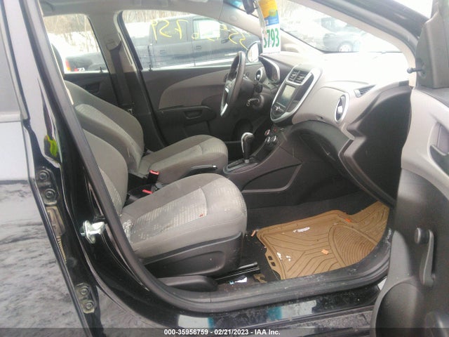 Chevrolet SONIC LS 2017 1G1JB5SH0H4163615 Image 6