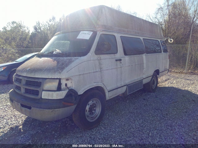 Dodge RAM VAN 1998 2B7LB31Z4WK150514 Image 2