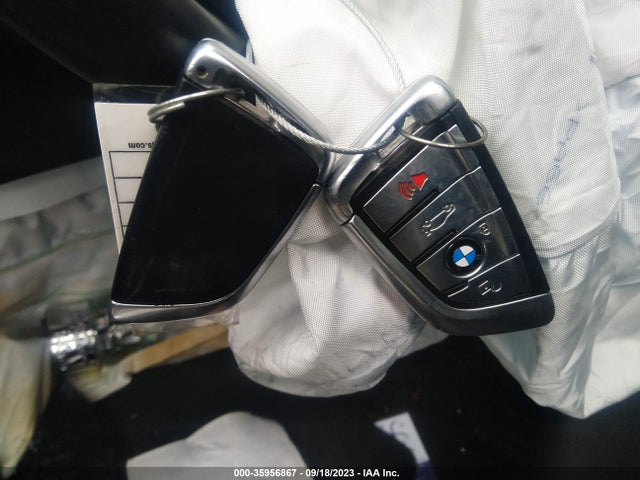 BMW 7 Series 750i Xdrive 2016 WBA7F2C52GG421006 Image 11