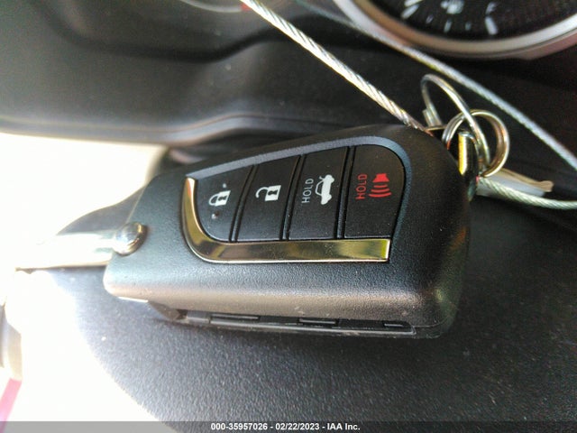 2022 TOYOTA COROLLA LE VIN: 5YFEPMAE3NP386011